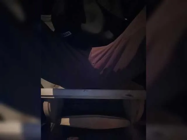 Live sex webcam photo for KD-06-02 #291004665