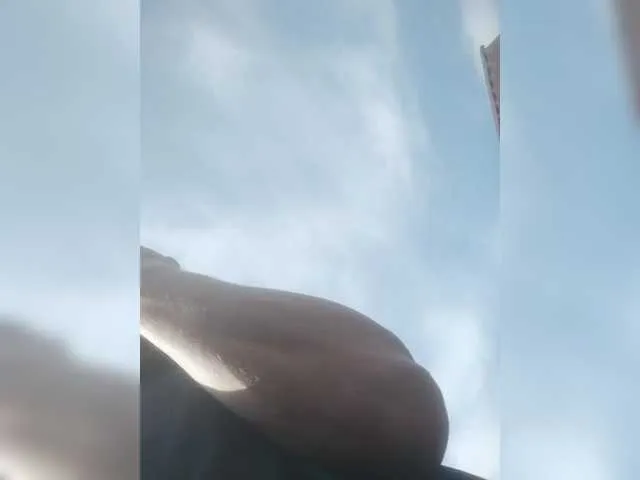 Live sex webcam photo for KD-06-02 #291764559