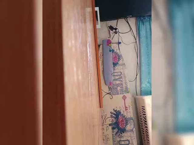 Live sex webcam photo for KD-06-02 #291906176