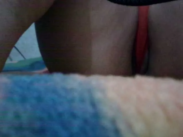 Live sex webcam photo for KENDALKITTY1 #276516302