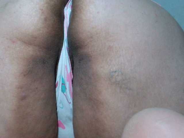 Live sex webcam photo for KENDALKITTY1 #277060598