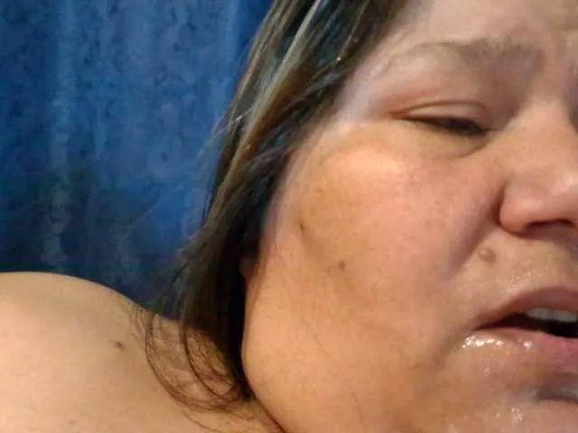 Live sex webcam photo for KENDALKITTY1 #290240879