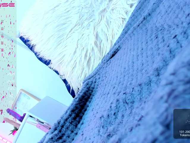 Live sex webcam photo for KHLOE-DM #274128342