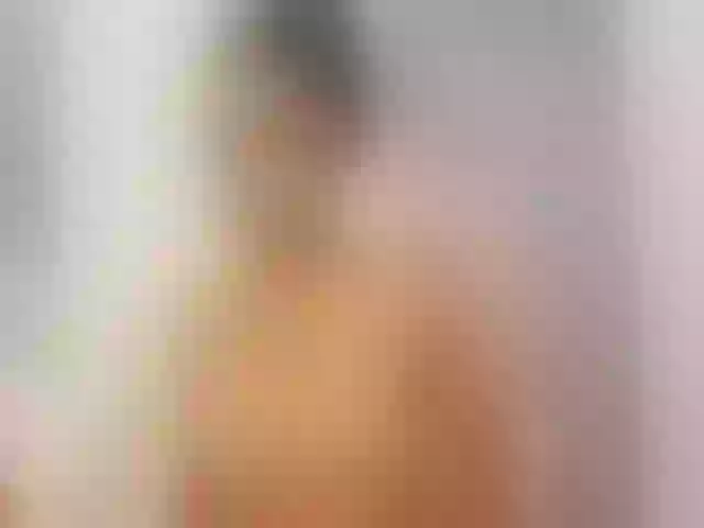 Live sex webcam photo for KIARATENTATION #291547284
