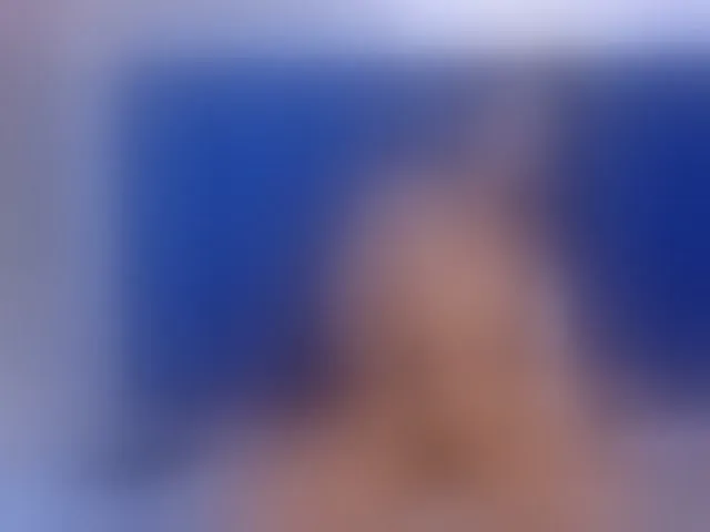 Live sex webcam photo for KIARATENTATION #293713754