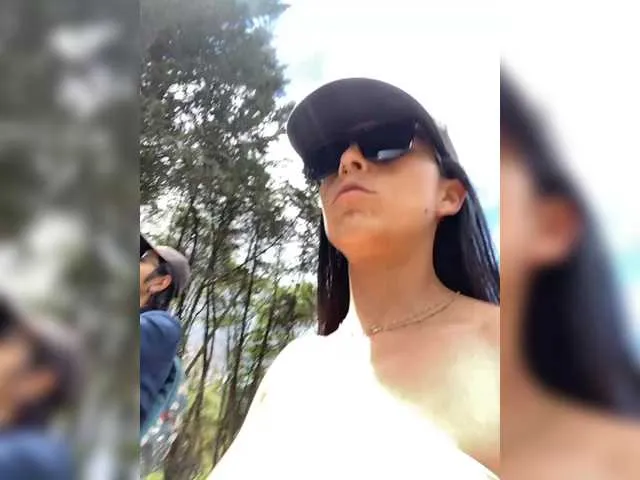 Live sex webcam photo for KIDDEVAA666999 #281408572