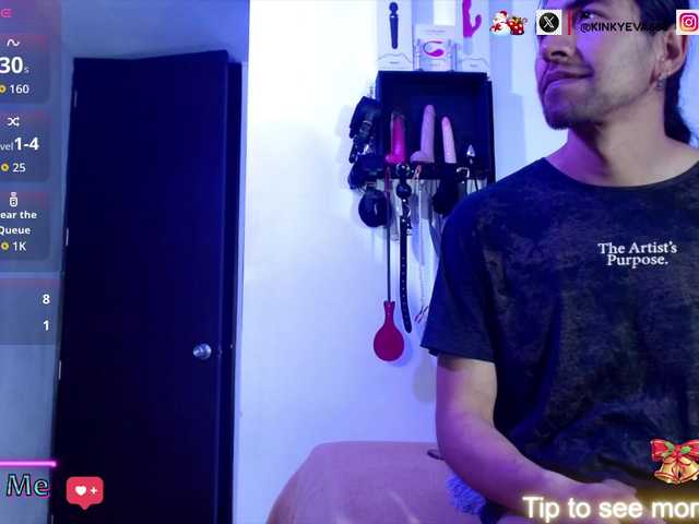 Live sex webcam photo for KIDDEVAA666999 #292432805