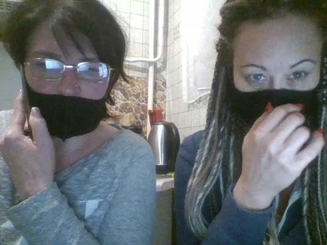 Live sex webcam photo for KISKI88 #271711815