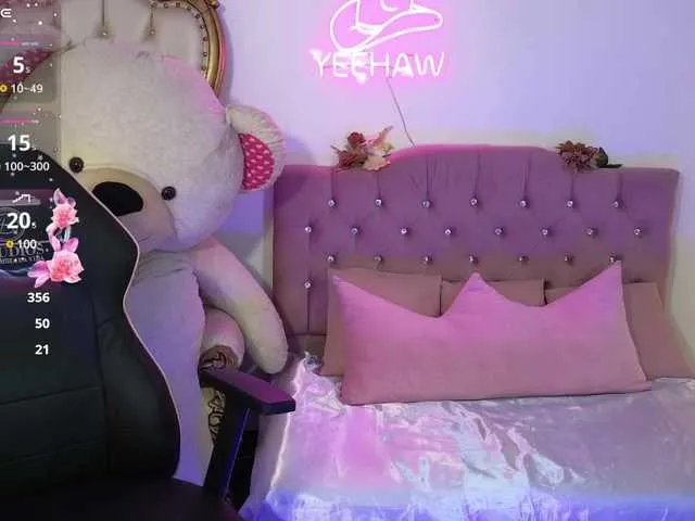Live sex webcam photo for KISSI-TAY #291214906