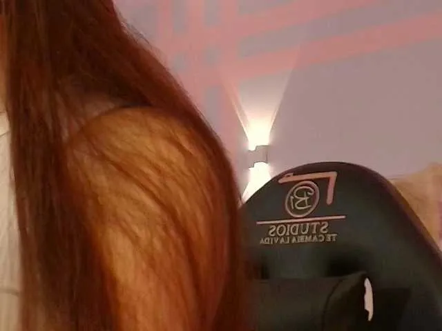 Live sex webcam photo for KISSI-TAY #291783499