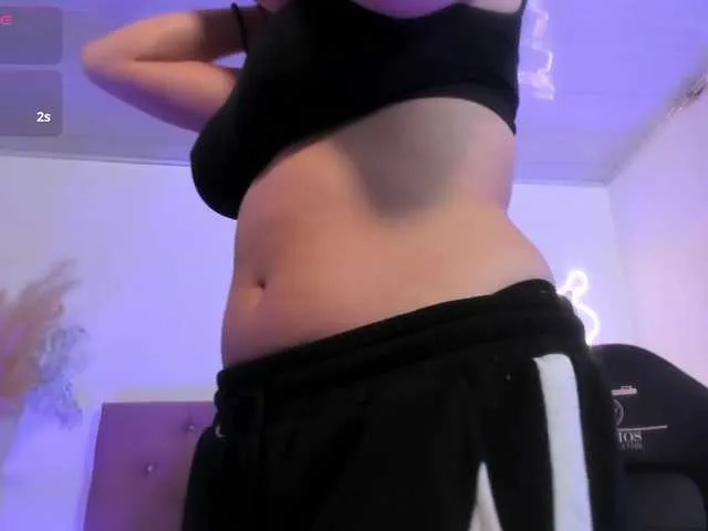 Live sex webcam photo for KISSI-TAY #291915379