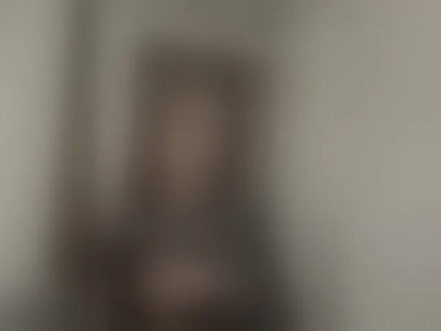Live sex webcam photo for KITTYtempreXXX #292353458