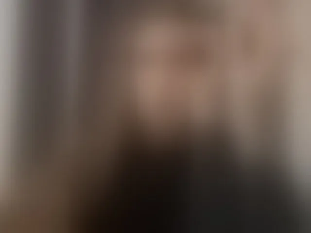 Live sex webcam photo for KITTYtempreXXX #292583376
