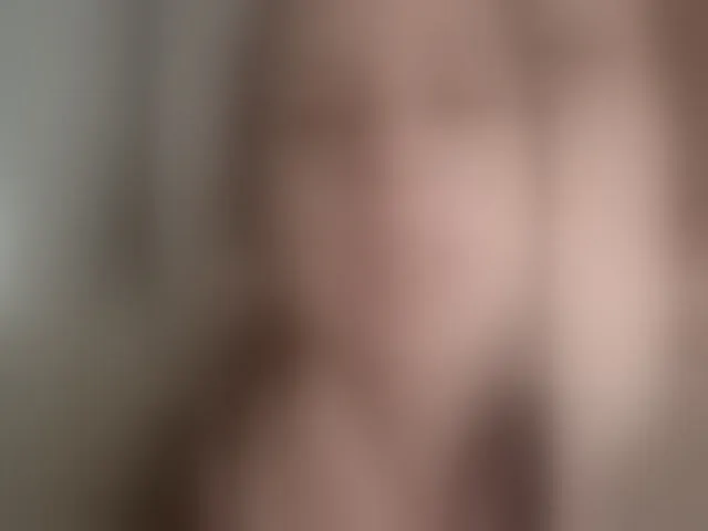 Live sex webcam photo for KITTYtempreXXX #293385089