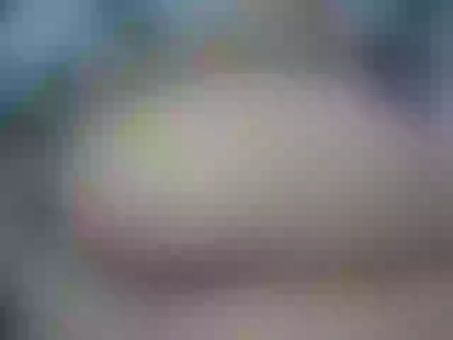 Live sex webcam photo for KOURTNEY- #292032229