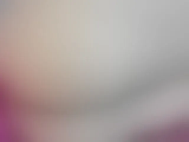 Live sex webcam photo for KOURTNEY- #292505903