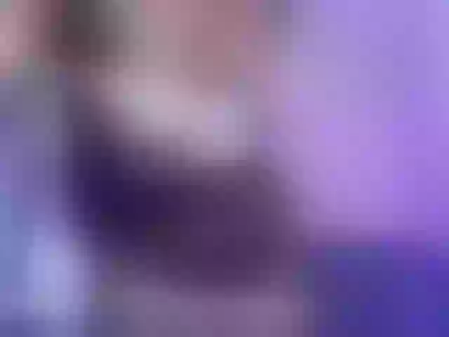 Live sex webcam photo for Kaia-Baker #273769757