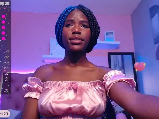 Live sex webcam photo for Kaia-Baker #273904100