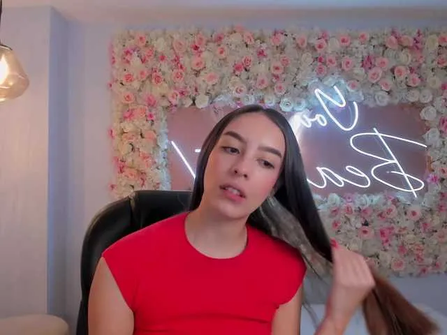 Live sex webcam photo for KaiaFerreira #290716752
