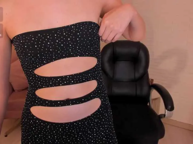 Live sex webcam photo for KaiaFerreira #290855755