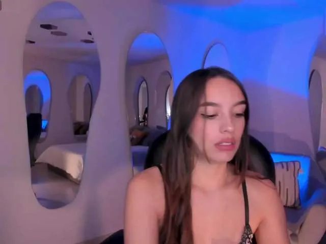 Live sex webcam photo for KaiaFerreira #291371151