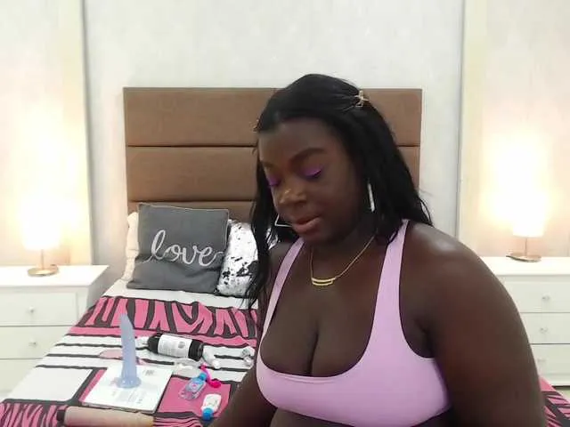 Live sex webcam photo for KaiaValentine #272203663