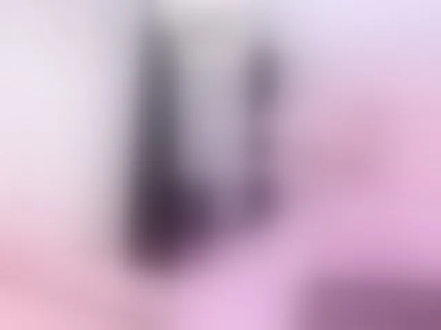 Live sex webcam photo for KailaMiller #293606374