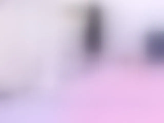 Live sex webcam photo for KailaMiller #293754834