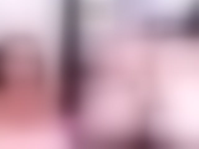 Live sex webcam photo for KailaMiller #294017606
