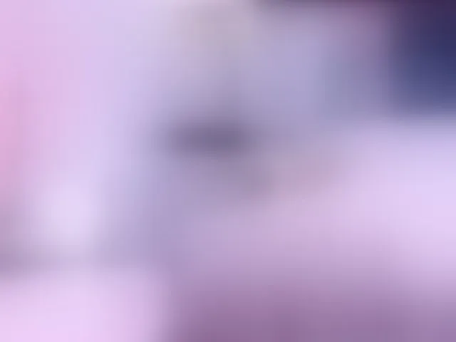 Live sex webcam photo for KailaMiller #294035583