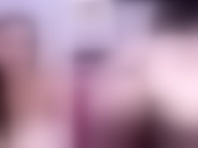 Live sex webcam photo for KailaMiller #294059269