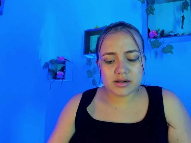 Live sex webcam photo for Kailgth #275635445