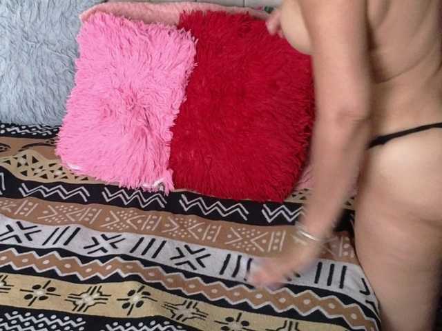 Live sex webcam photo for Kaily-jonness #291224788