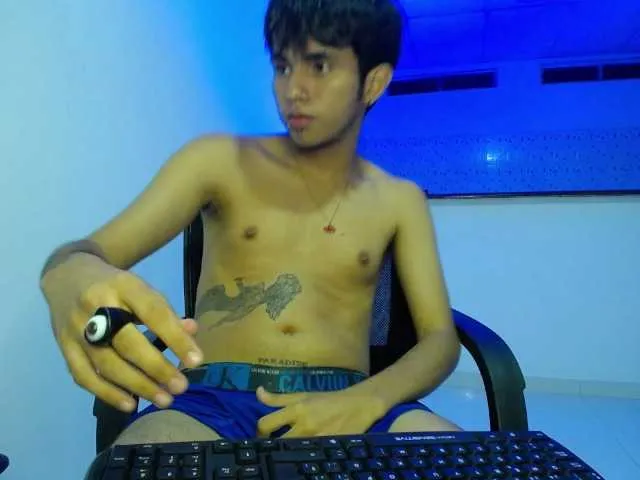 Live sex webcam photo for Kaizen-xoxo #276259515