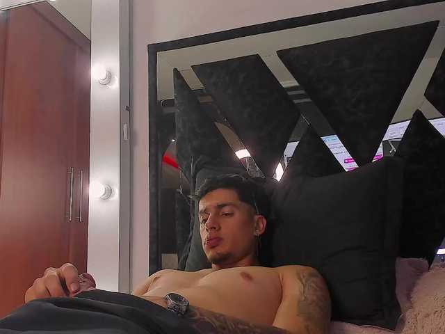 Live sex webcam photo for Kaizerbolton20 #276910330