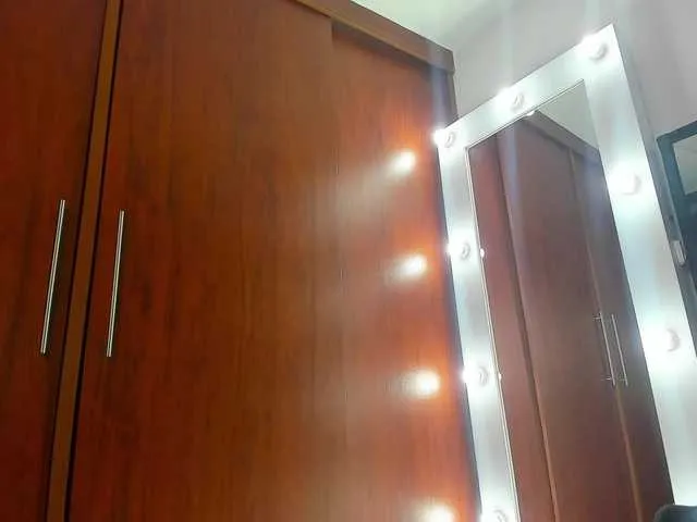 Live sex webcam photo for Kaizerbolton20 #277043193