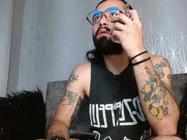 Live sex webcam photo for Kajiwaraa #275722250