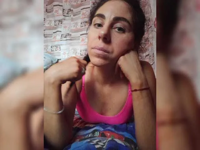 Live sex webcam photo for Kale14 #276105852