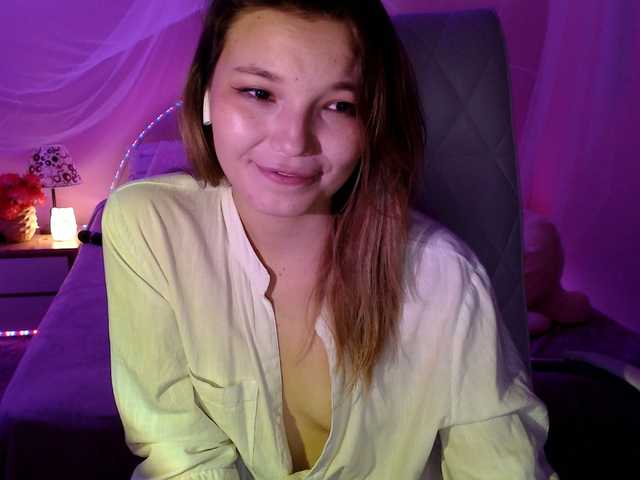 Live sex webcam photo for KaliBibi #274578627