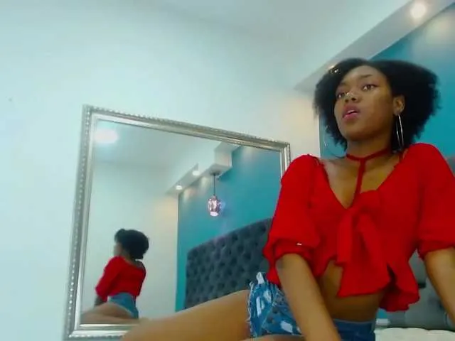 Live sex webcam photo for KaliNasty #272854881