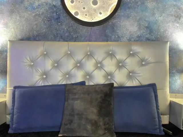 Live sex webcam photo for Kallen-kozuky #290611008