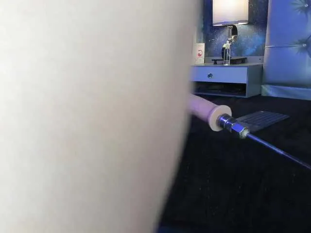 Live sex webcam photo for Kallen-kozuky #291228159