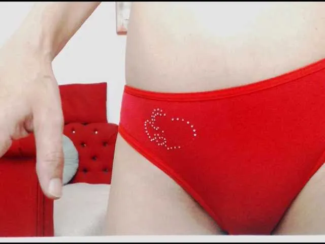 Live sex webcam photo for KalystaGreen #277080386