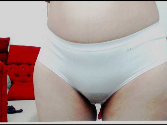 Live sex webcam photo for KalystaGreen #290674338