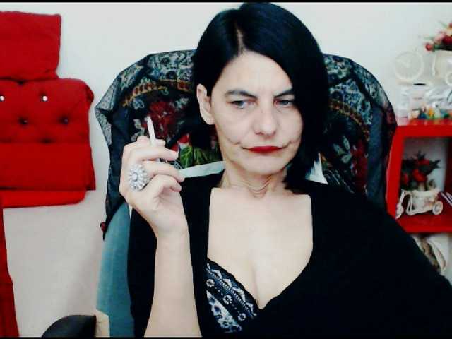 Live sex webcam photo for KalystaGreen #290825690