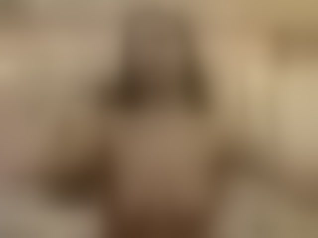Live sex webcam photo for Kalystra #293889904
