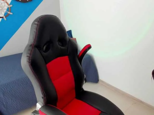 Live sex webcam photo for Kamila-Hayashi #275633828