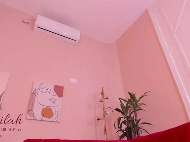 Live sex webcam photo for Kammilah1 #273310430