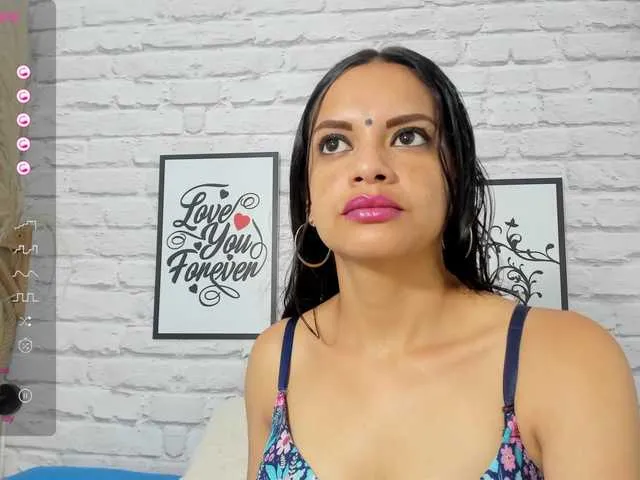 Live sex webcam photo for Kanak- #277575683