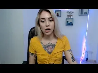 Live sex webcam photo for KaprinaGirrs #229443649